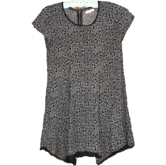 SILENCE + NOISE Urban Outfitters Mini Dress Small Black Asymmetrical Raw Hem‎ XS - Picture 2 of 7